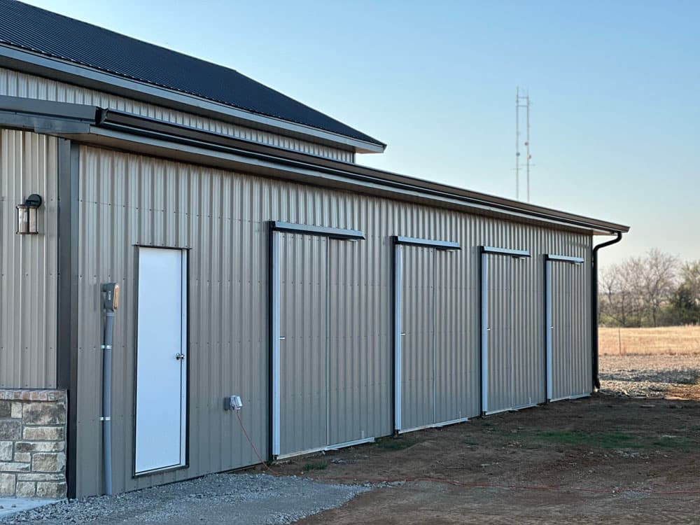 Monitor Style Barn — 9